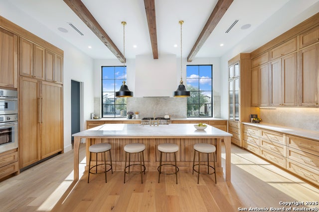 7126 Bluff Strand, San Antonio