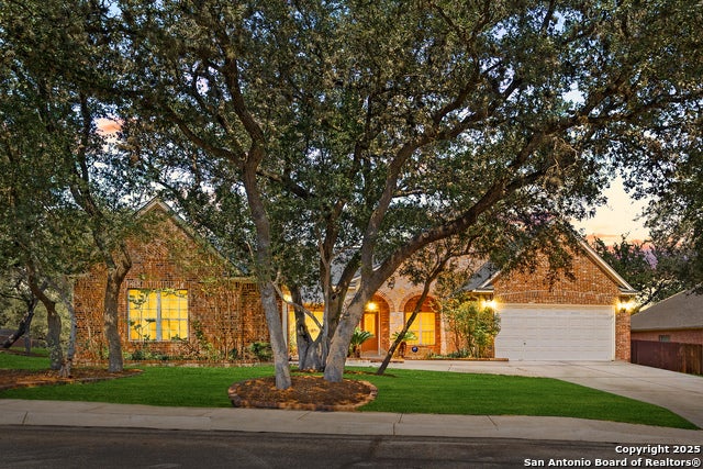 4522 Grass Fight, San Antonio