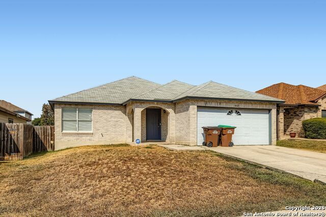 8023 Chestnut Gate, Converse