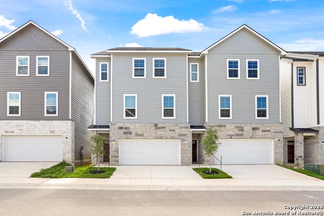 21531 Sir Walter, San Antonio