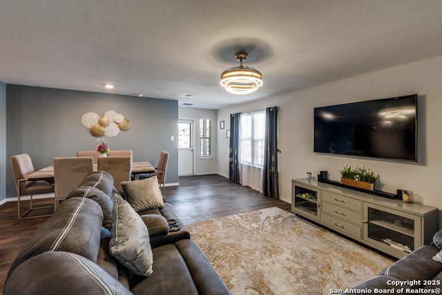 6703 Legato Curve, San Antonio