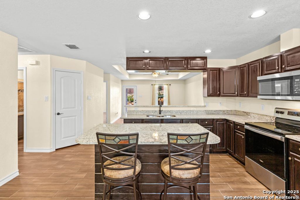 6610 Woodstock, San Antonio