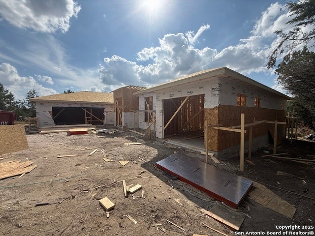 189 Mustang Lane, Spring Branch