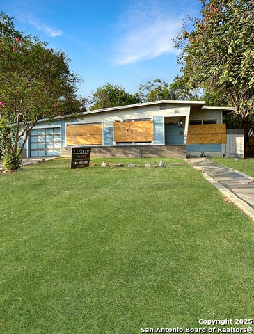 207 Sheila, San Antonio