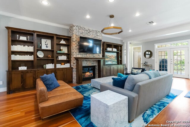 25931 Hootananny, San Antonio