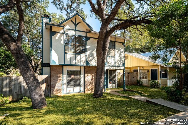 2202 Knights Wood, San Antonio