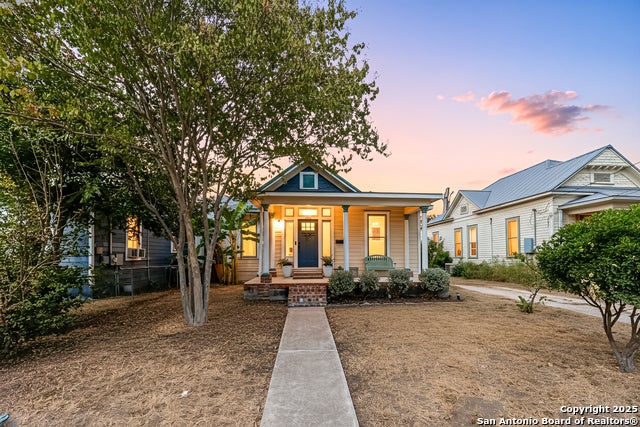 135 Vitra, San Antonio