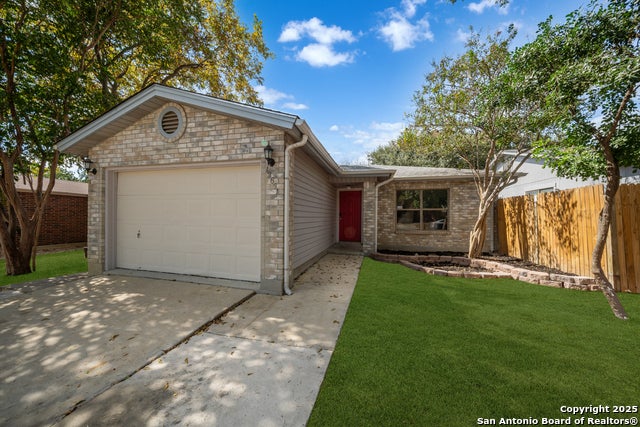 12831 Maple Park, San Antonio
