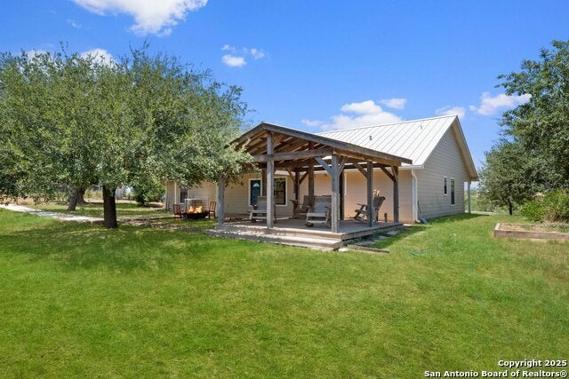 1227 Cr 104, Floresville