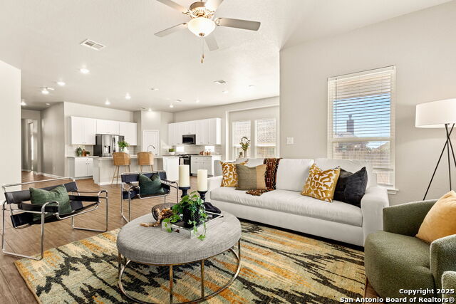 1412 Nicholas Park, Bulverde