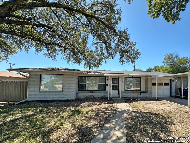 450 Pinewood, San Antonio