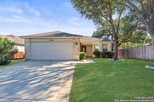 8927 John Barrett, San Antonio