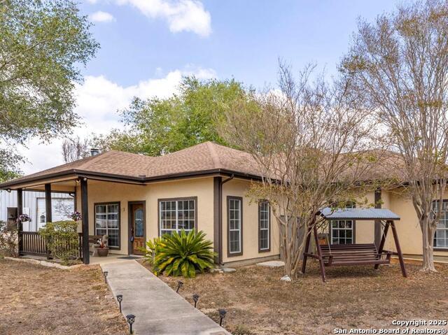 10863 La Vernia, Adkins