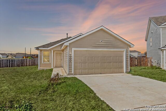 12003 Overton, San Antonio