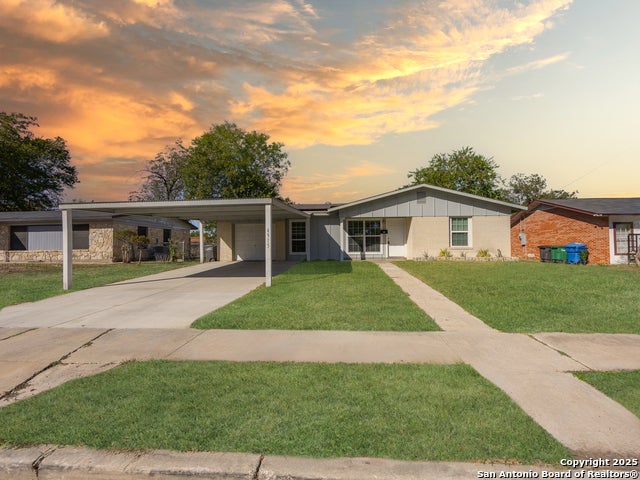 4915 Creekmoor, San Antonio