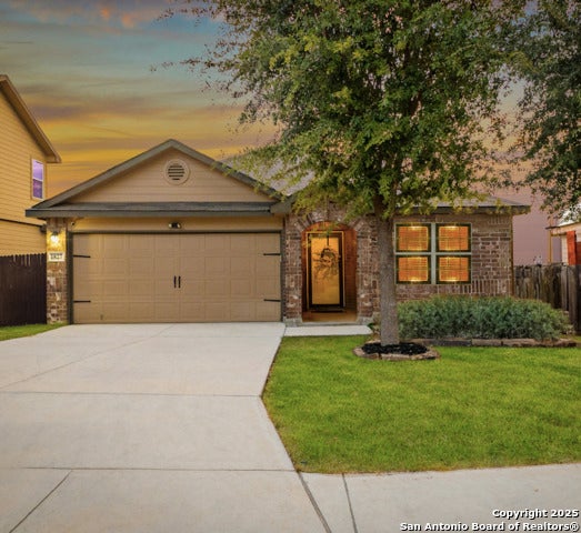 1827 Aspen Silver, San Antonio