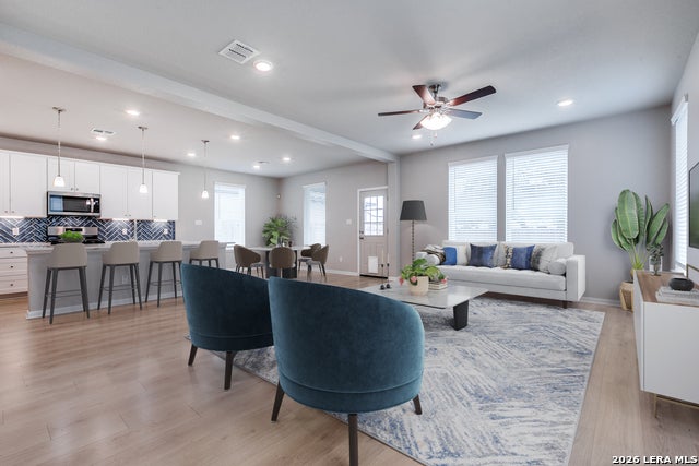 13230 Forscher Crst, San Antonio