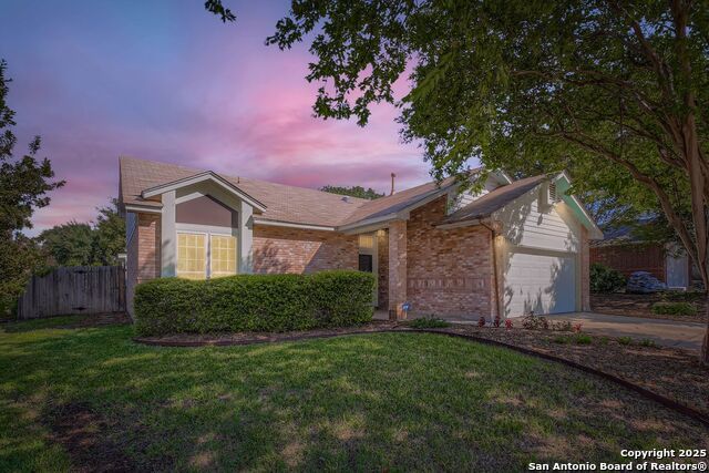 7914 Pine Manor, San Antonio