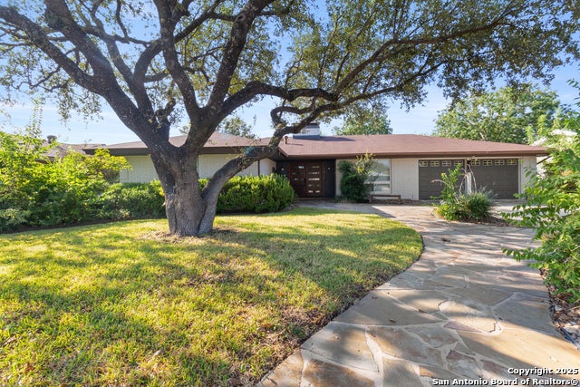 7410 Meadow Breeze Dr, San Antonio