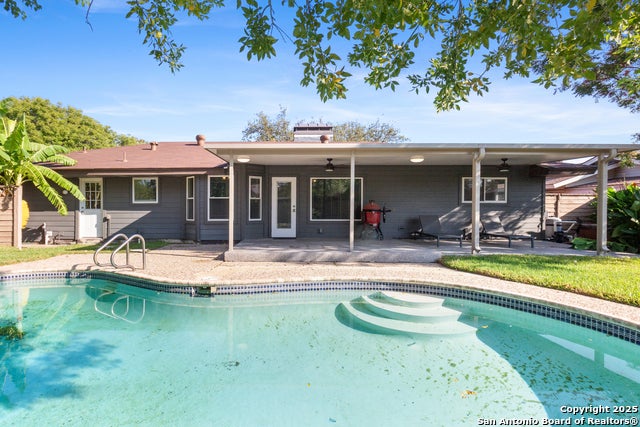 7410 Meadow Breeze Dr, San Antonio