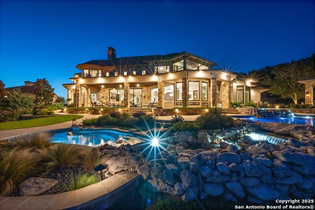 325 River Ridge, Spring Branch