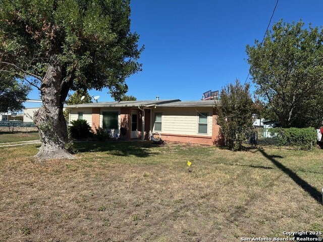 103 Starlight Ter, San Antonio