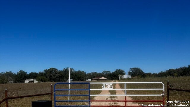 436 Old Colony, Seguin