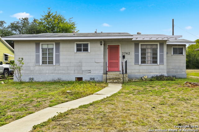 2742 W Craig Pl, San Antonio