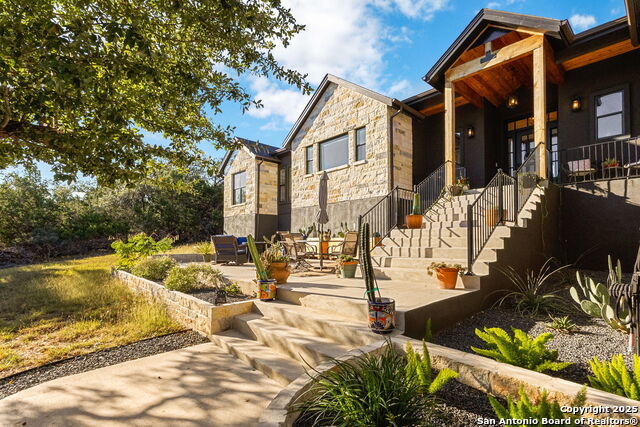 1341 Merlot, New Braunfels