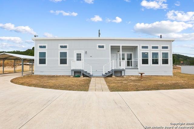 4207 Forest Trail, Bandera