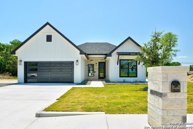 513 Conner Ct, Kerrville