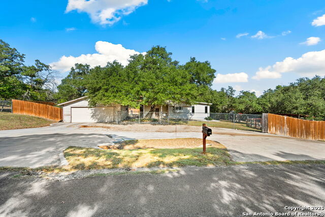 835 Tecumseh, San Antonio