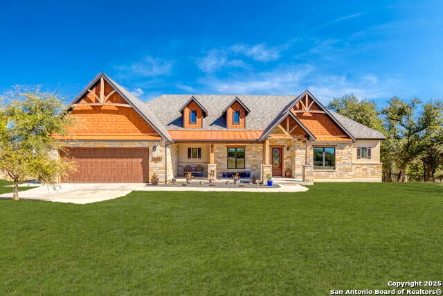 1119 Sunrise Place, Spring Branch