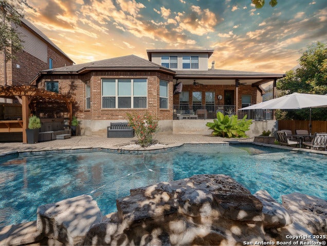 918 Olivia View, San Antonio