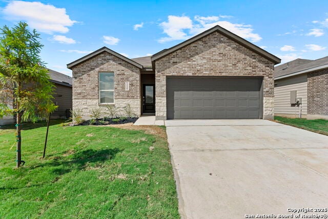 1225 Twisted Creek, New Braunfels