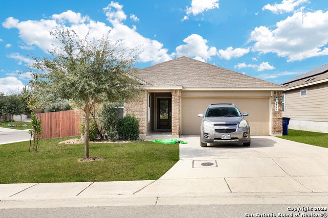 2344 Black Lark, New Braunfels