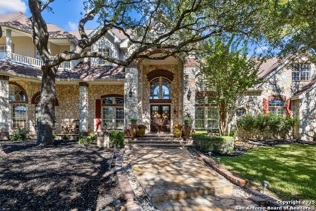 8040 Rolling Acres Trail, Fair Oaks Ranch