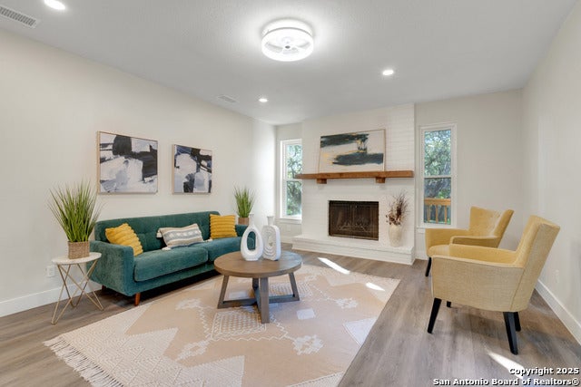 139 Canyon Oaks, Hollywood Park