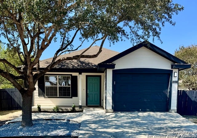 3259 Wren Brook, New Braunfels