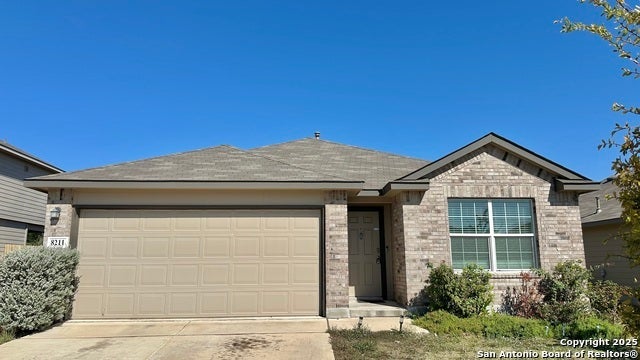 8211 Falcon, Converse