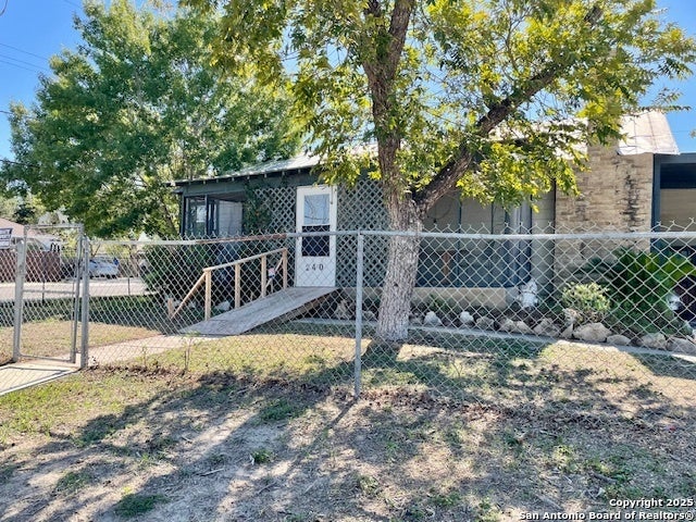 240 Sligo, San Antonio