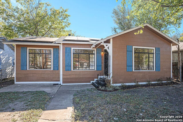 2114 Lee Hall, San Antonio