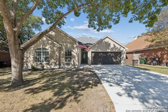1815 Indian Paint Brush, San Antonio