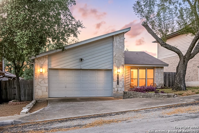 15050 Digger Dr, San Antonio