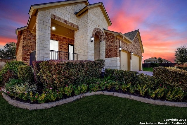 8312 Merchants Ldg, San Antonio