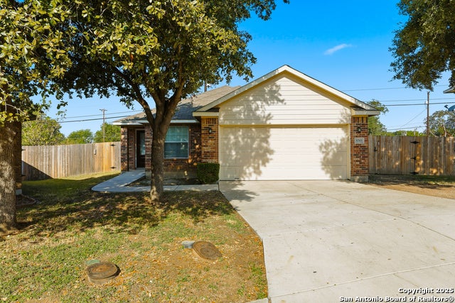 5703 Cardinal Falls, San Antonio
