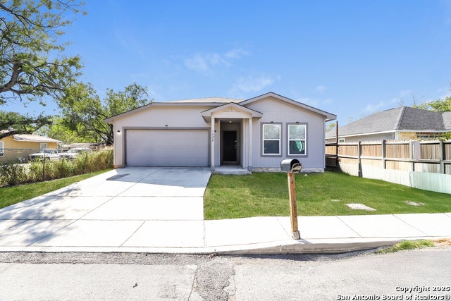 1622 Saenz, San Antonio