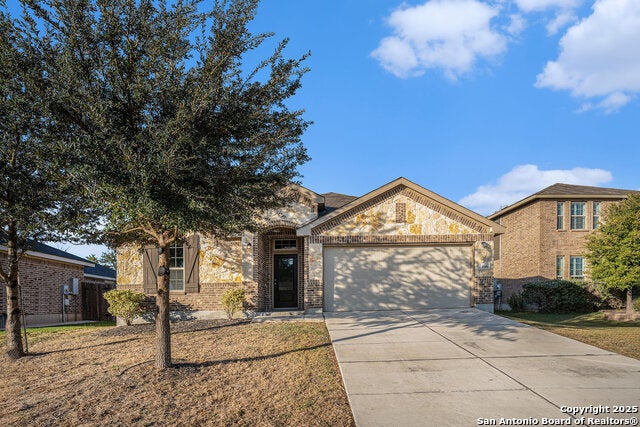 466 Meadow Wind, New Braunfels