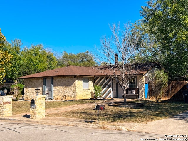 5850 Cliffmont, San Antonio