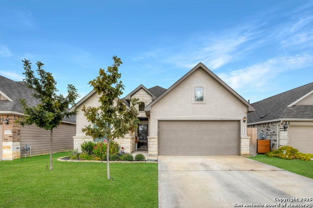 2217 Windswept, New Braunfels